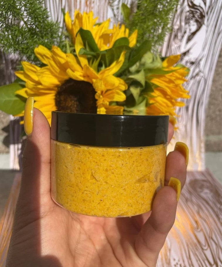 Smooth and glow body polish with pumice and sugar